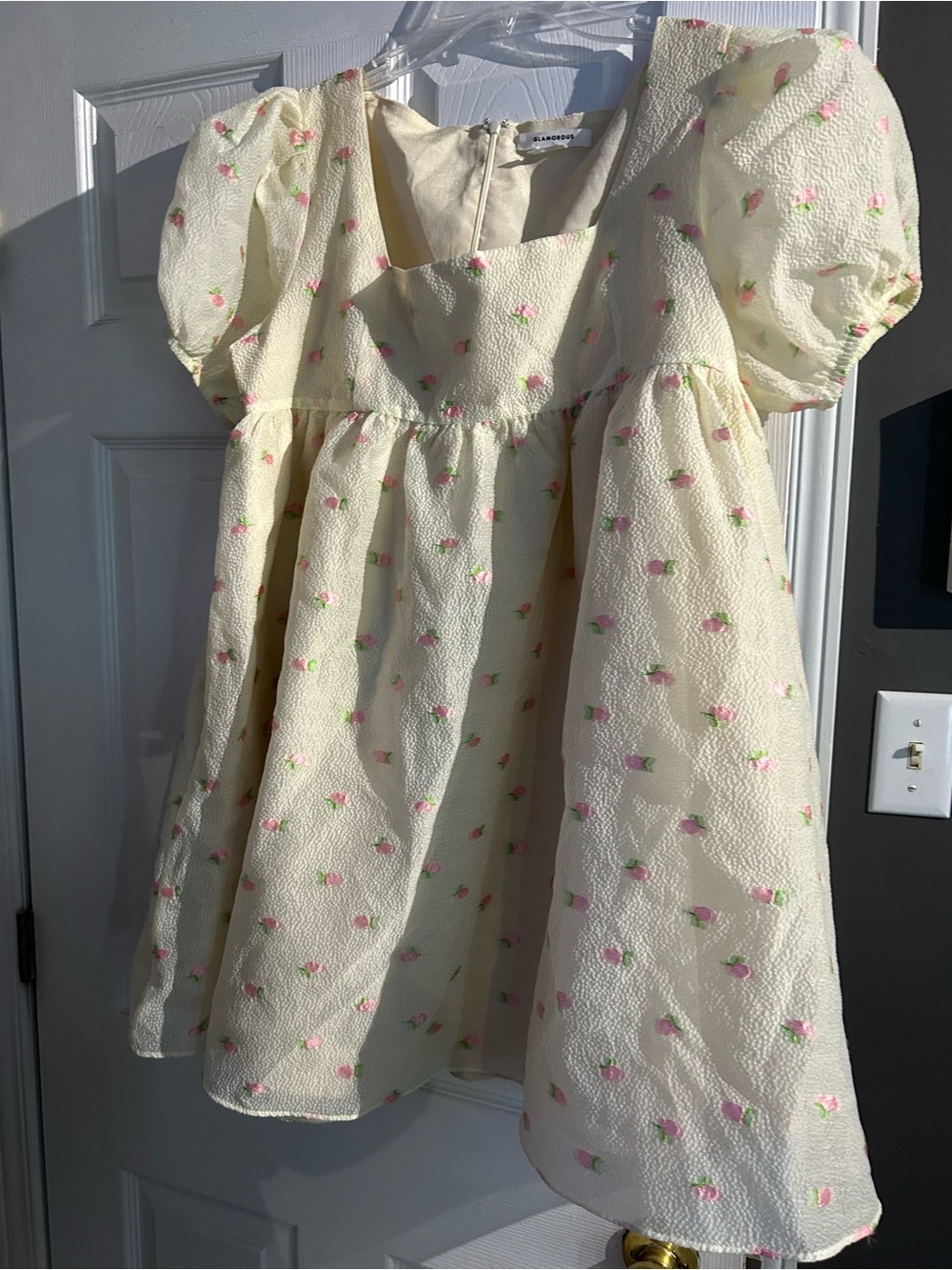 Glamorous Cream Puff-Sleeve Dress with Pink Dot Embroidery